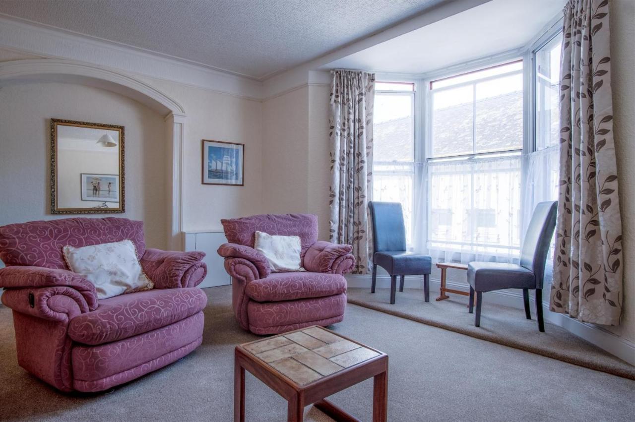 Dragons Den - 2 Bedroom - Apartment