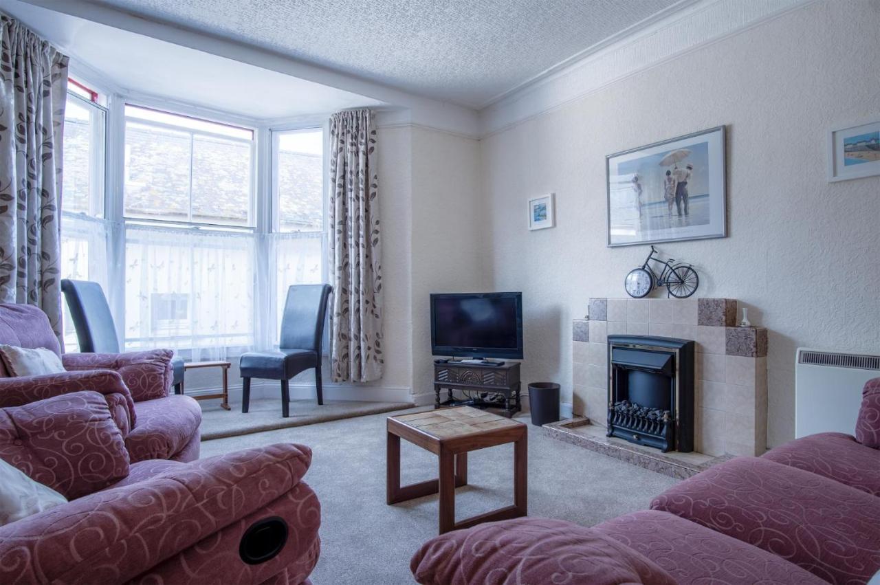 Apartment Dragons Den - 2 Bedroom - Tenby
