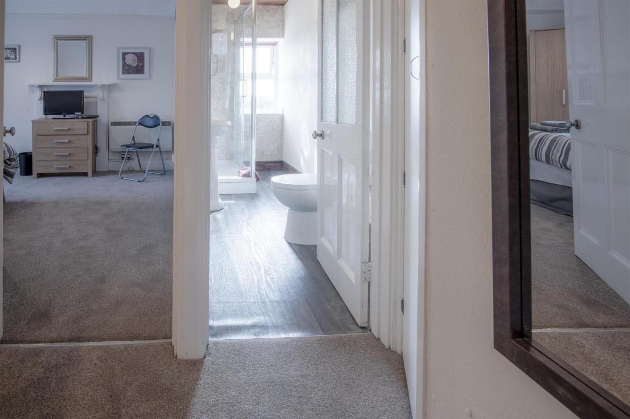 Dragons Den - 2 Bedroom - Tenby