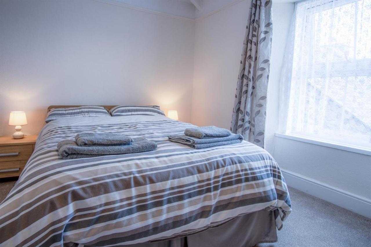 Apartment Dragons Den - 2 Bedroom - *